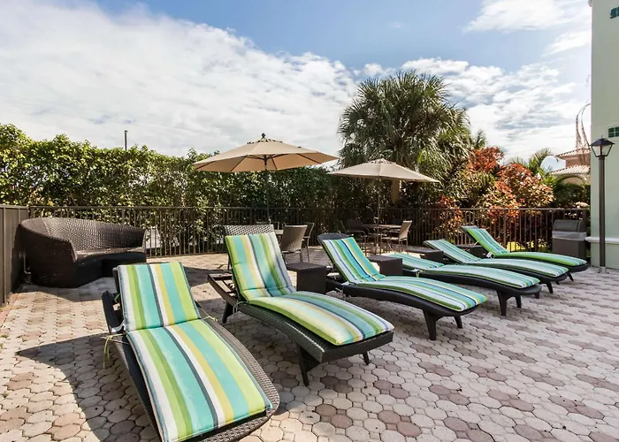 Boca By The Sea Hotel