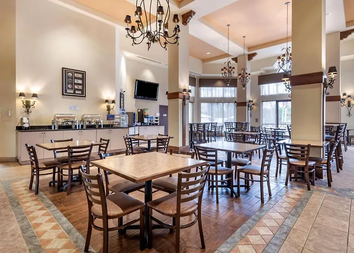 Best Western Gateway Grand