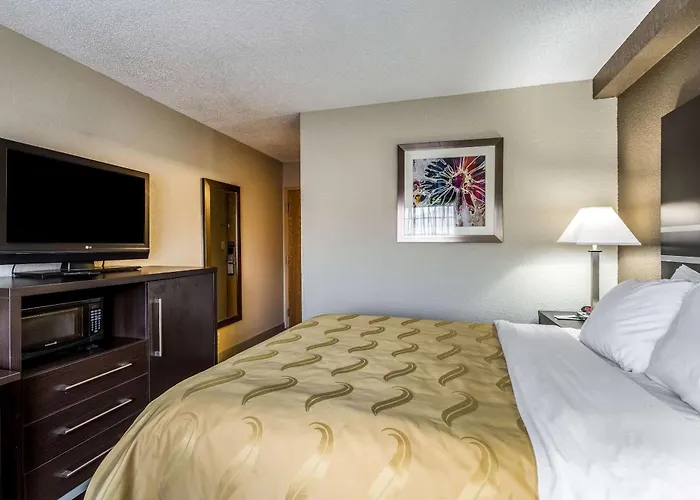 Quality Inn&Suites West El Paso I-10