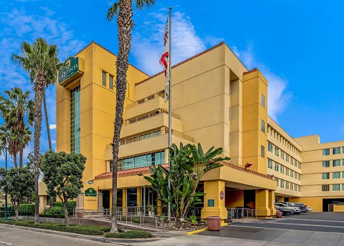 La Quinta By Wyndham Bakersfield North