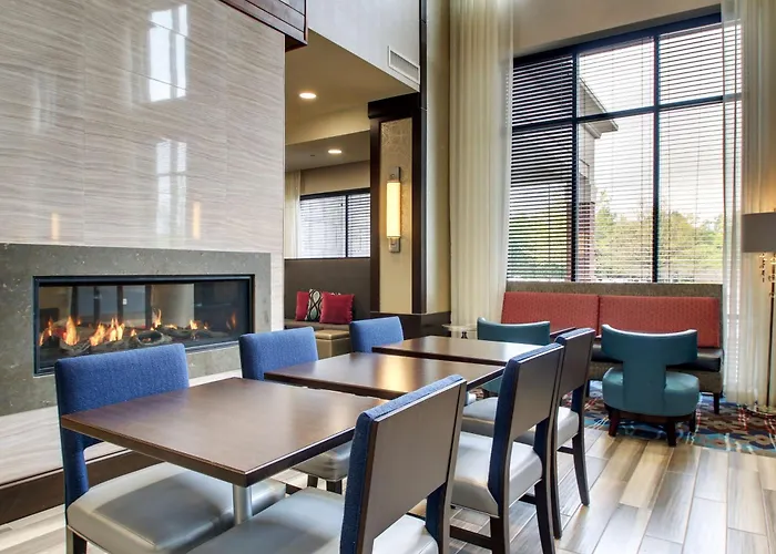 Hampton Inn&Suites Greenville Airport
