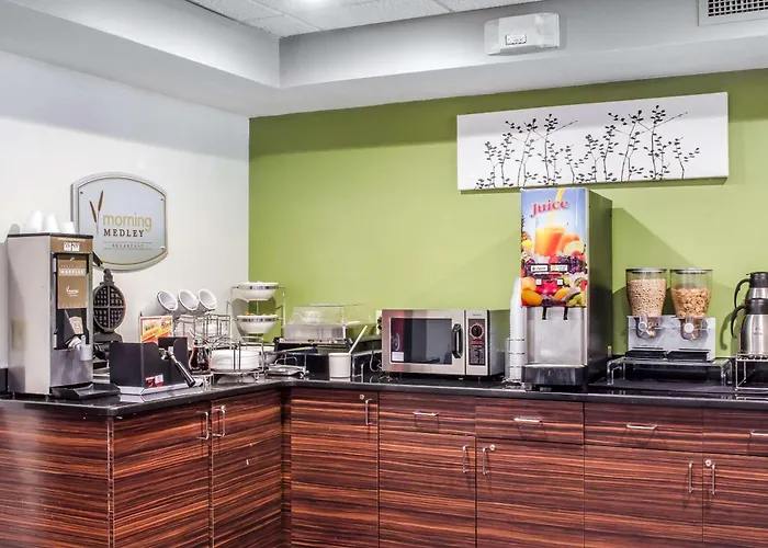 Sleep Inn & Suites Bensalem