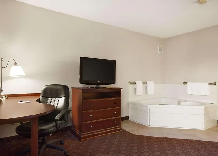 Baymont By Wyndham Sioux Falls
