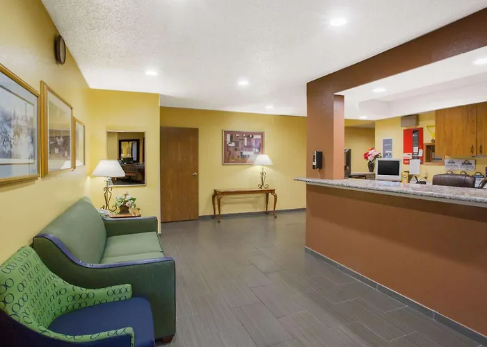 Days Inn By Wyndham Fremont