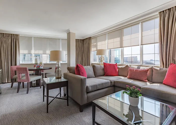 Grand Jersey Hotel And Spa