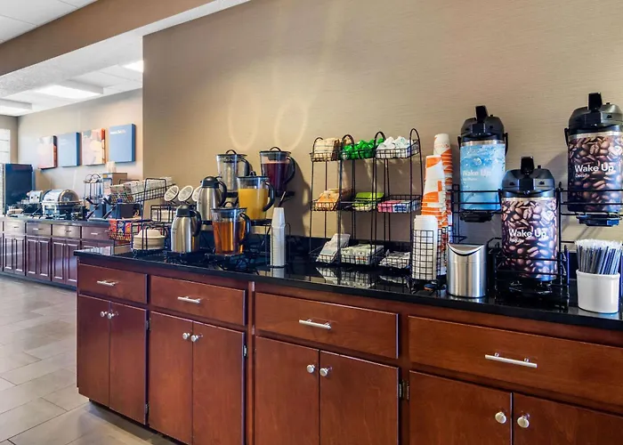 Comfort Inn & Suites Lagrange East