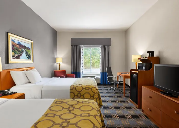 Baymont By Wyndham Lithia Springs Atlanta Hotel