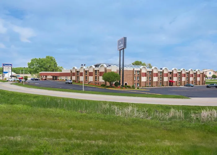 Americinn By Wyndham Janesville