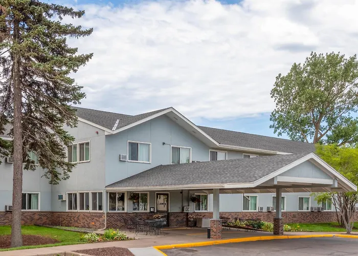 Super 8 By Wyndham Duluth