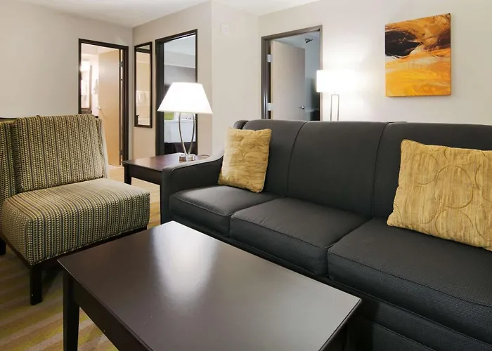 Best Western Harvest Inn & Suites