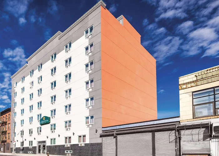 La Quinta By Wyndham Brooklyn Central