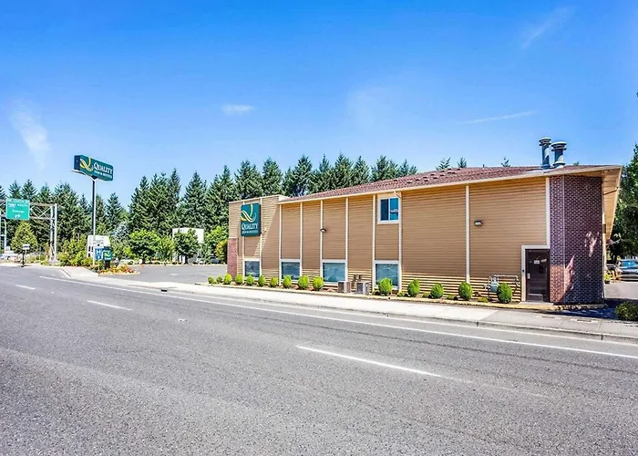 Quality Inn & Suites Vancouver North