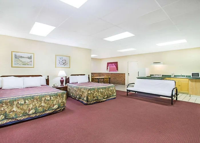 Bristol Parkway Inn