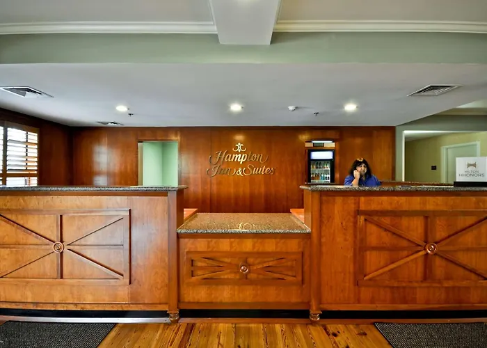 Hampton Inn & Suites Charleston/Mt. Pleasant-Isle Of Palms