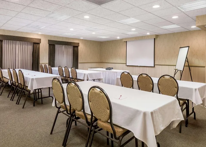 Ramada Plaza By Wyndham Hagerstown