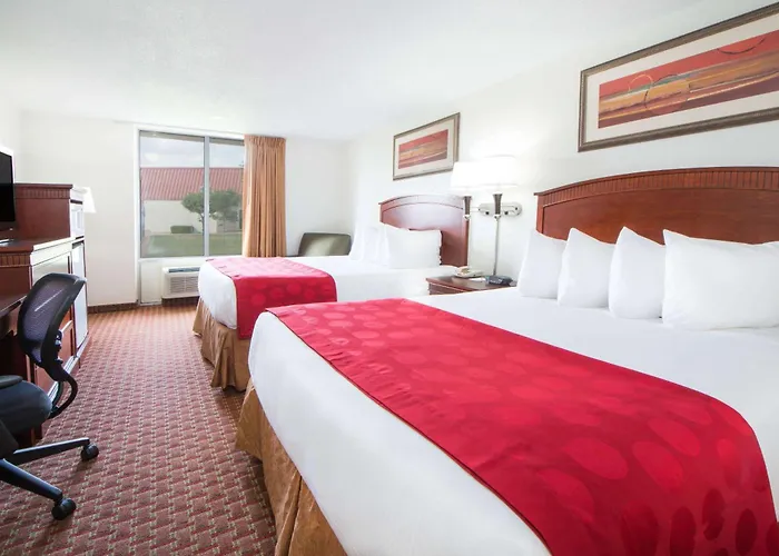Ramada By Wyndham Enid