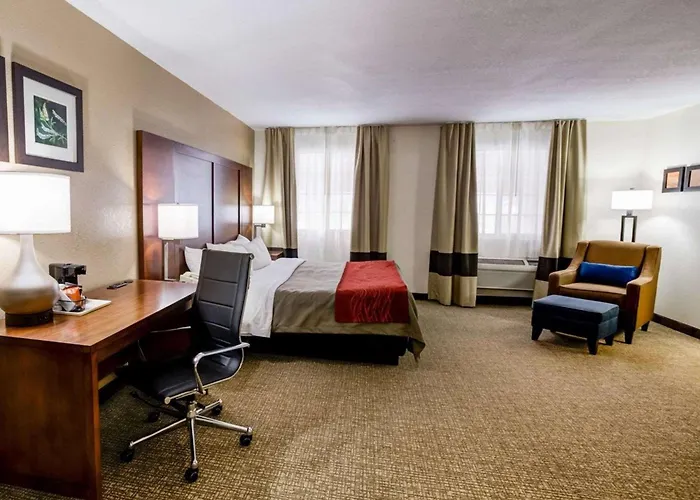 Comfort Inn Kearney - Liberty