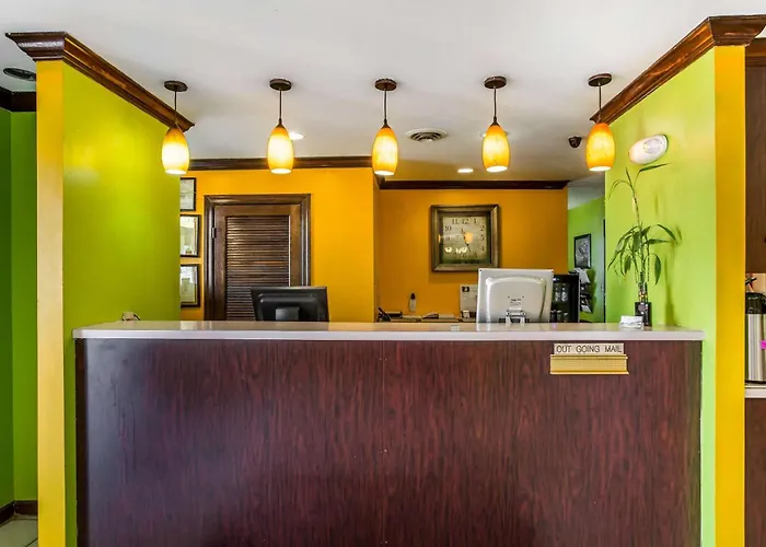 Rodeway Inn & Suites Smyrna - Nashville Area