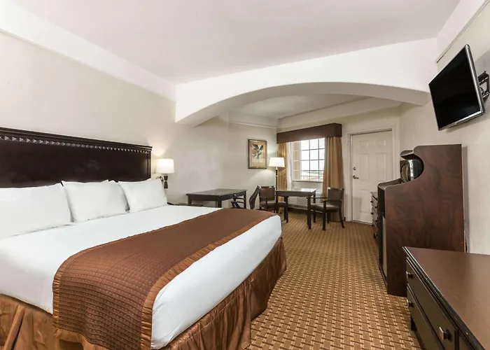 Baymont By Wyndham Galveston