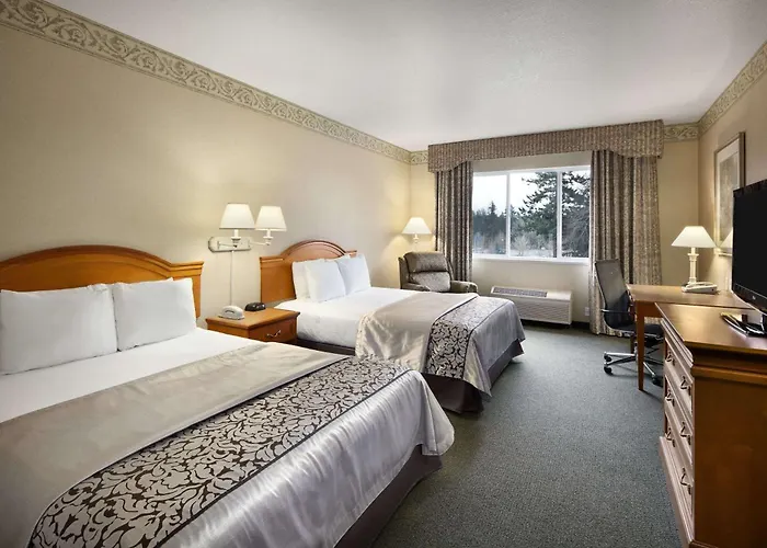 Ramada By Wyndham Olympia