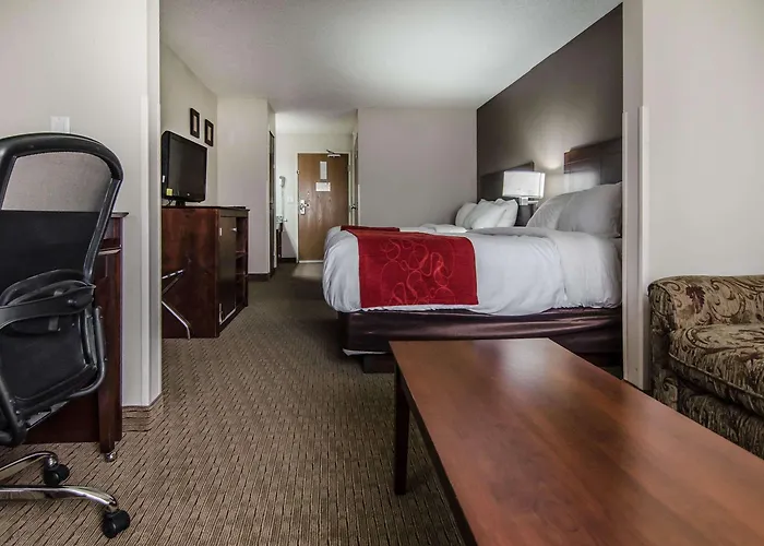 Quality Suites St. Joseph