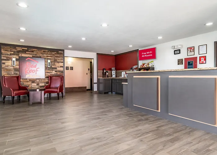 Red Roof Inn Plus+ Huntsville