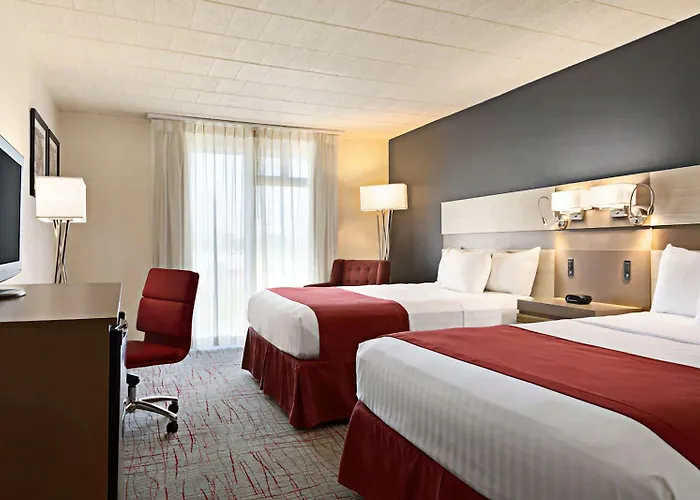 Holiday Inn Clarion