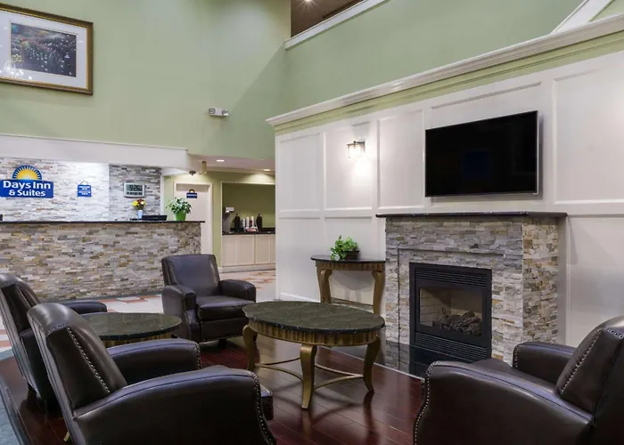 Days Inn By Wyndham Columbus East Airport