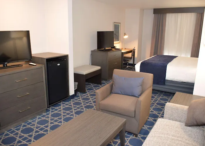 Best Western Plus Rama Inn & Suites