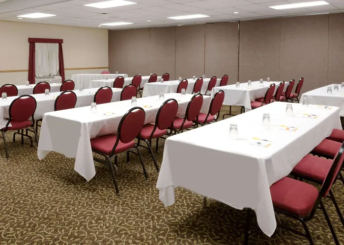Days Inn By Wyndham Batavia Darien Lake Theme Park