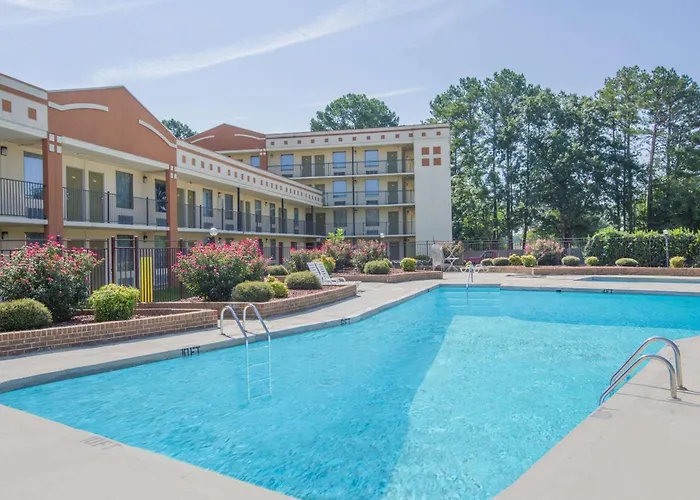 Super 8 By Wyndham Jasper