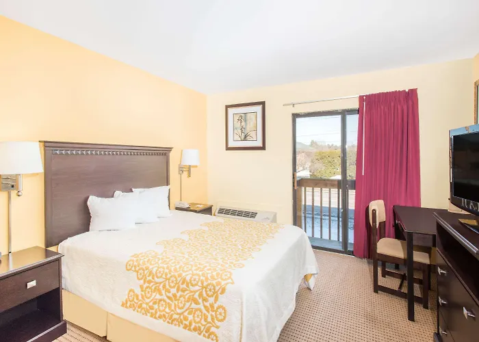 Days Inn By Wyndham Colchester Burlington