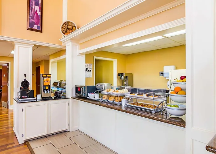 Quality Suites Lubbock Southwest