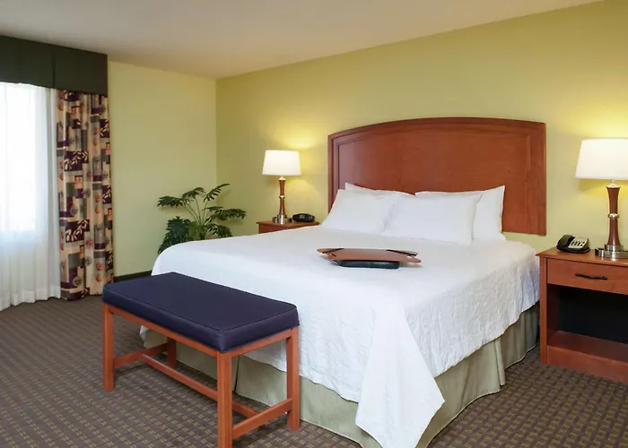 Hampton Inn Macomb
