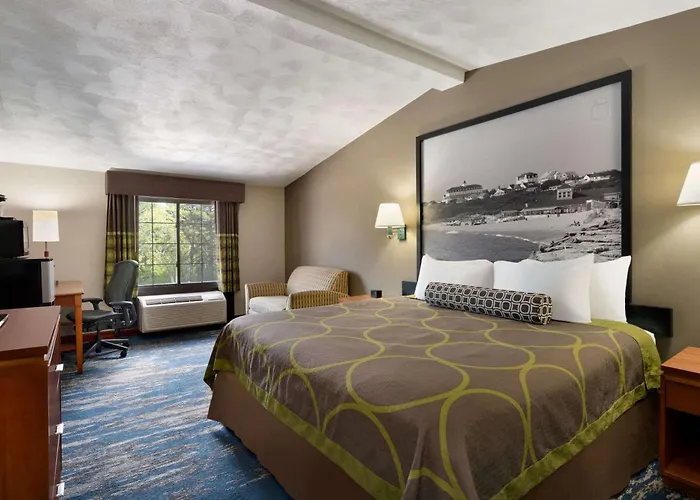 Super 8 By Wyndham West Greenwich/Providence