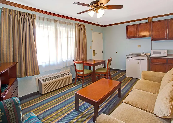 Travelodge By Wyndham Bishop