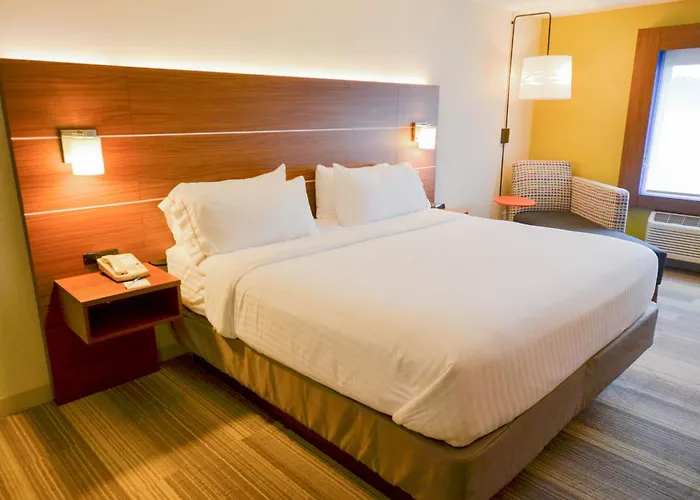 Holiday Inn Express Pittsburgh-Bridgeville By Ihg