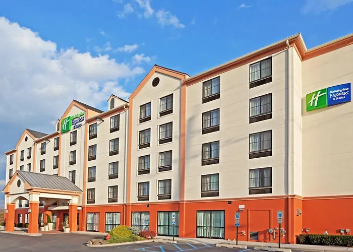 Holiday Inn Express Hotel & Suites Meadowlands Area By Ihg Carlstadt