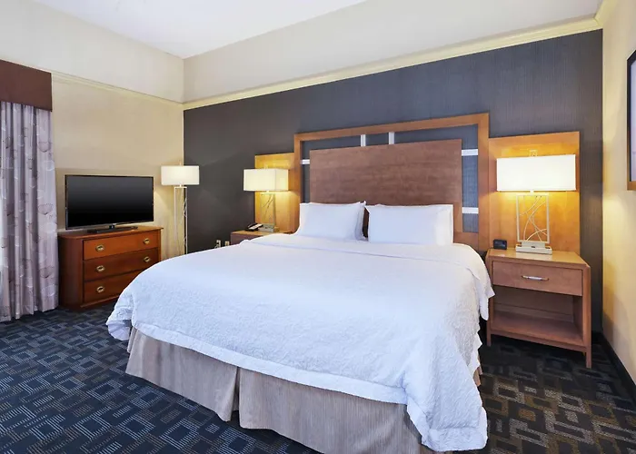 Hampton Inn Clinton