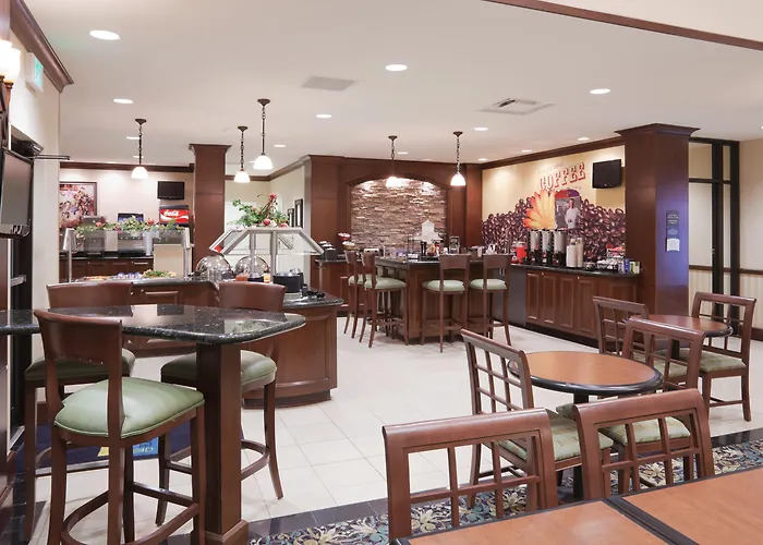 Homewood Suites Lafayette-Airport