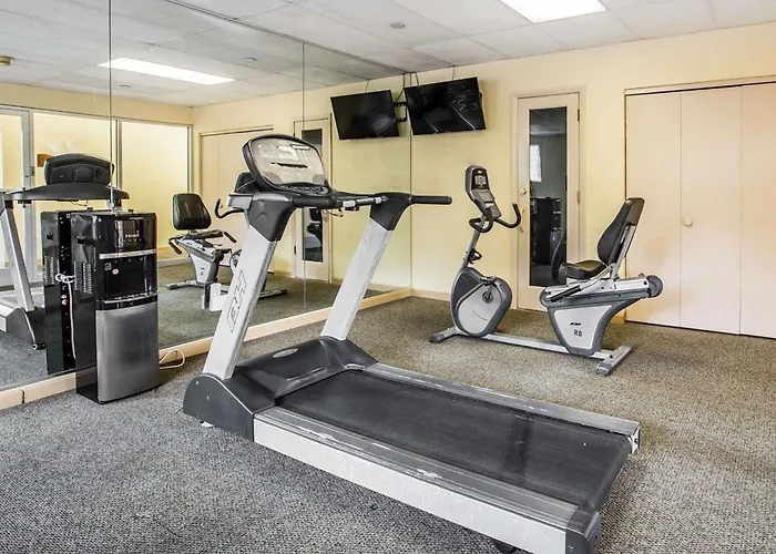 Quality Inn & Suites - Greensboro-High Point