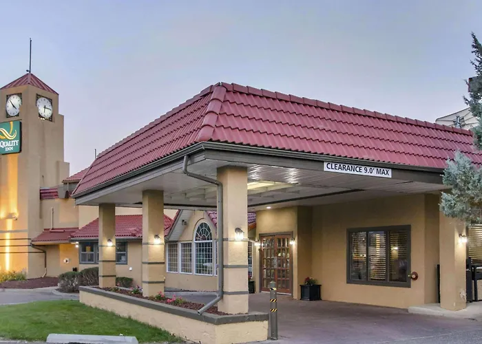 Surestay By Best Western Medicine Hat