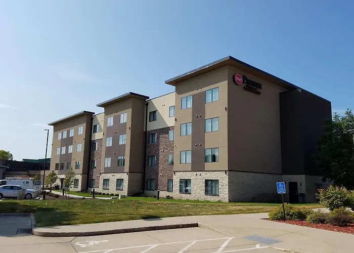 Best Western Plus Okotoks Inn & Suites