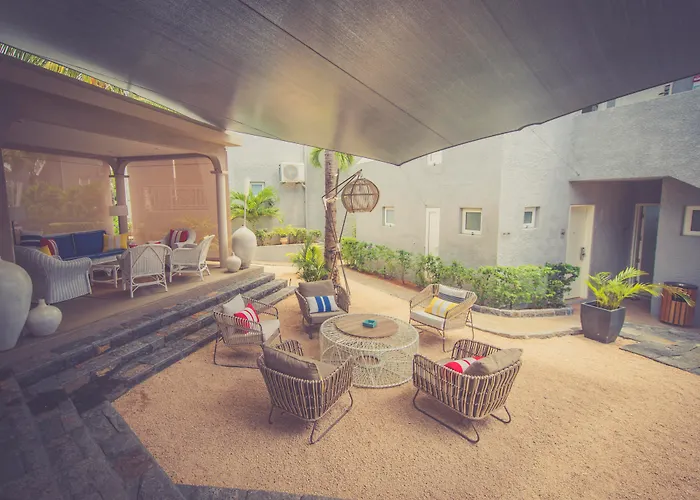 Voile Bleue Boutique Hotel