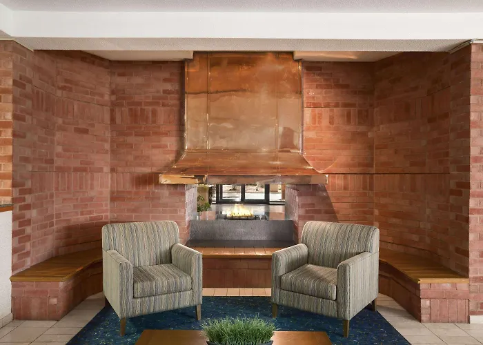 Travelodge By Wyndham Chatham