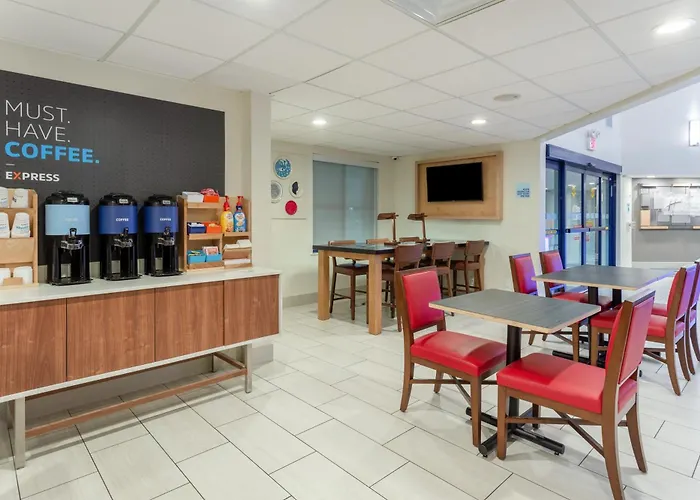 Holiday Inn Express Scottsburg By Ihg