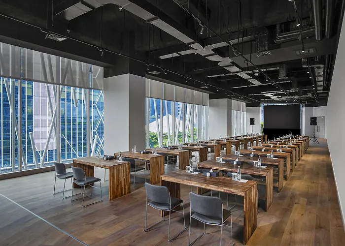 Discovery Scbd Jakarta