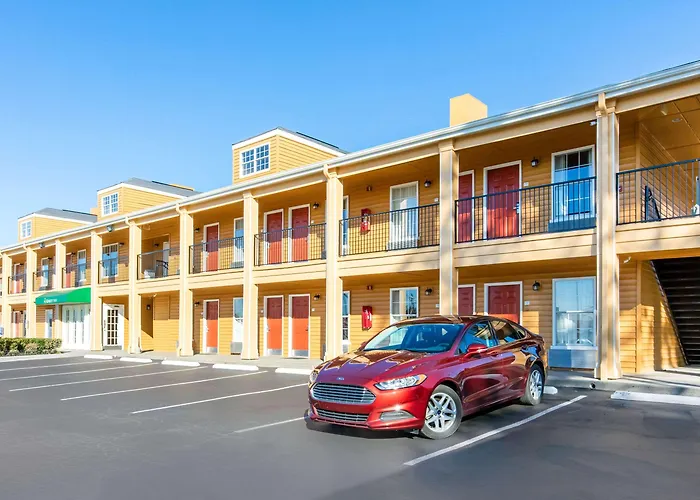 Quality Inn Arab Hwy 231