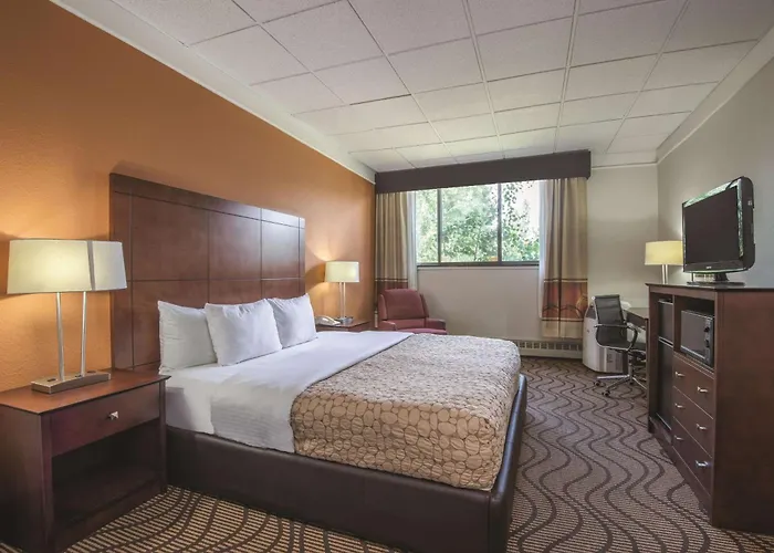 Mountain Valley Inn & Suites