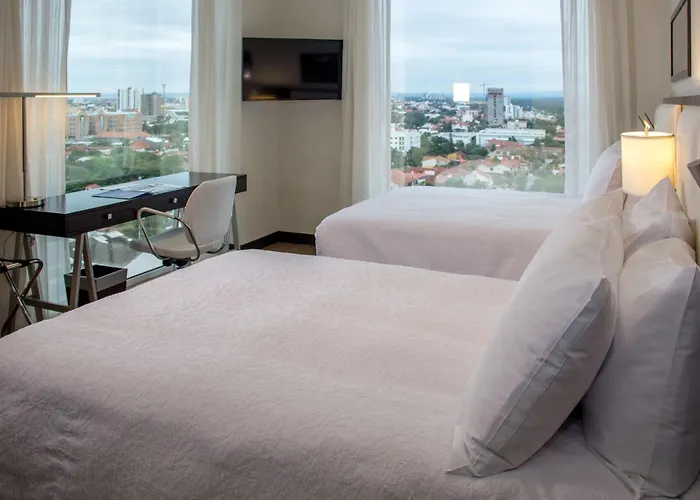 Hampton By Hilton Santa Cruz
